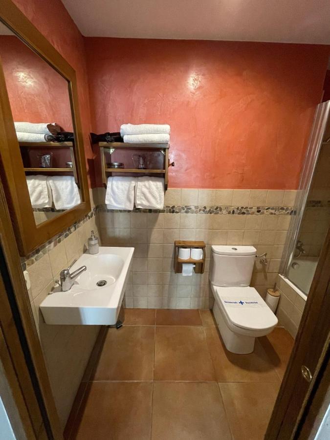 Fonda Mitja Hotel Torroella de Montgrí Kültér fotó