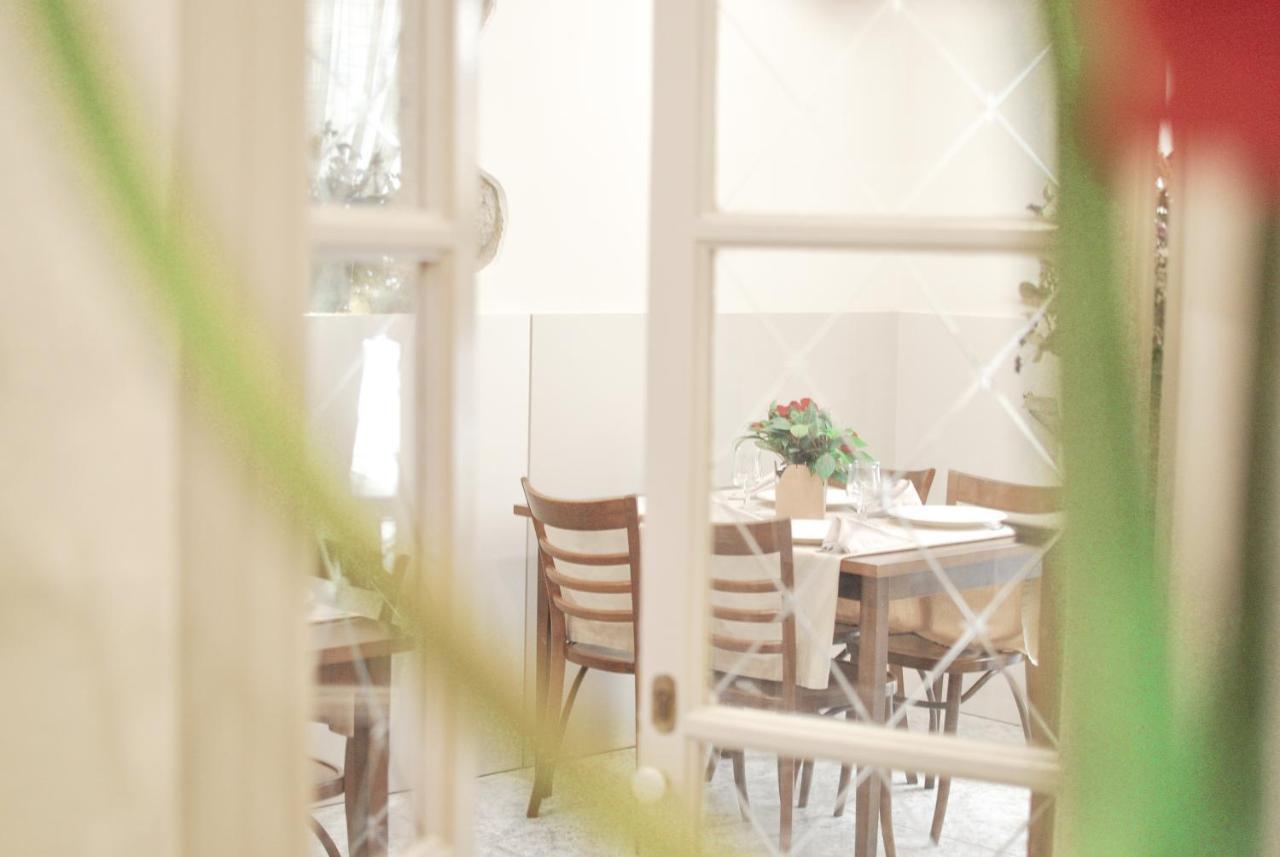 Fonda Mitja Hotel Torroella de Montgrí Kültér fotó